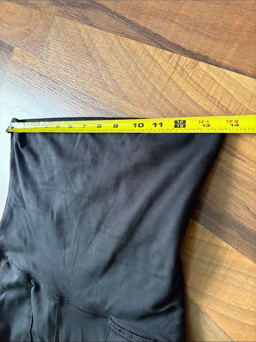 aerie Woman’s Black High-Rise Flare Yoga Pants Size S - Picture 13 of 15